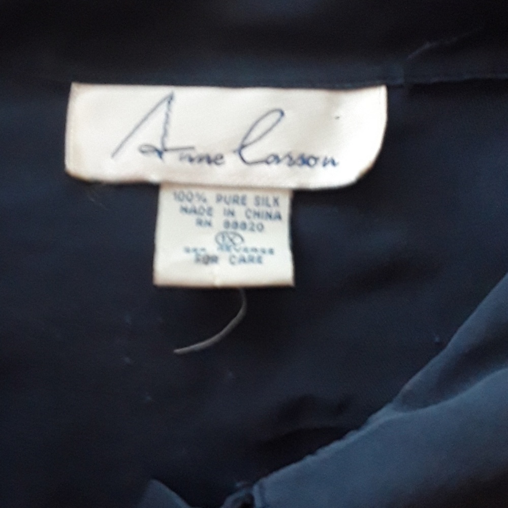 Blouse - Picture 2 of 2